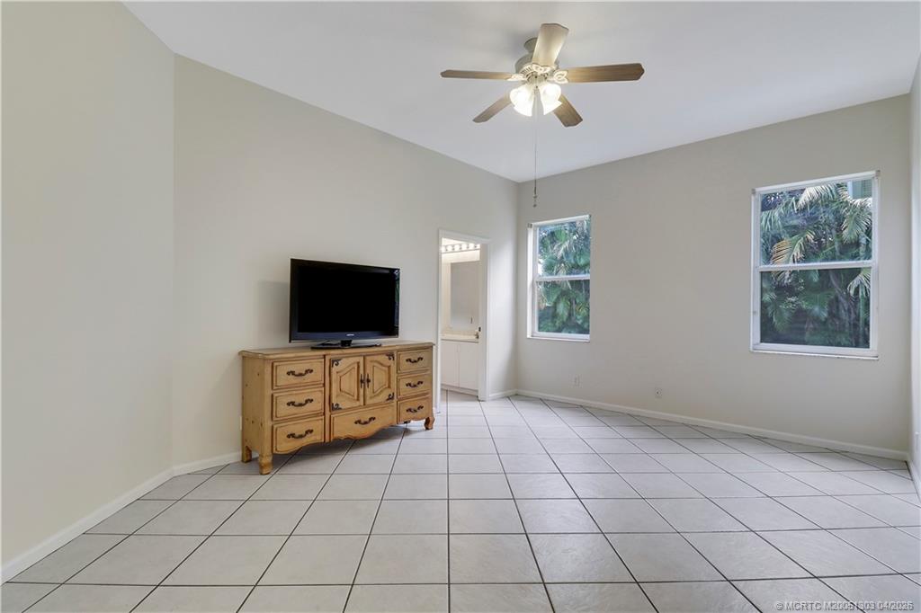 4735 SE Winter Haven Ct
