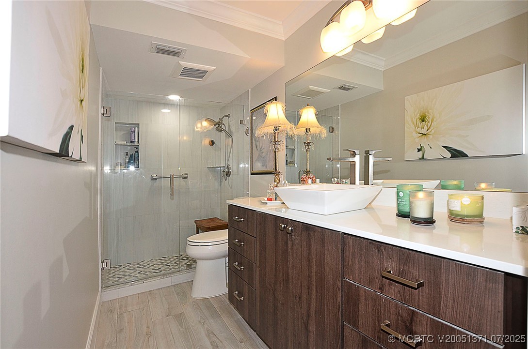 1860 SW Palm City Road 205