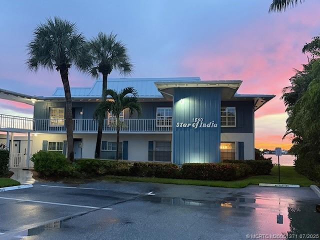 1860 SW Palm City Road 205