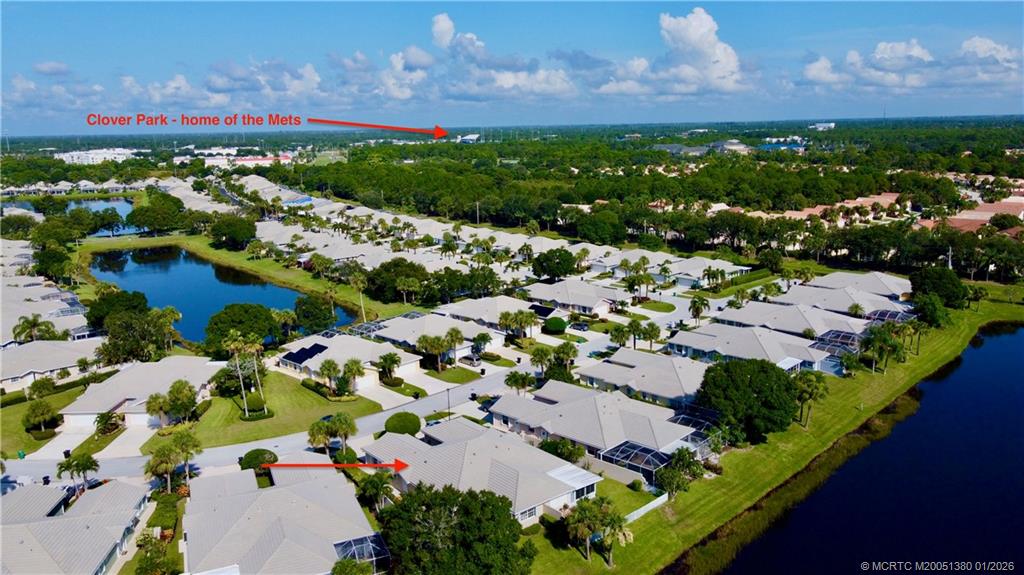 1260 NW Bentley Circle A