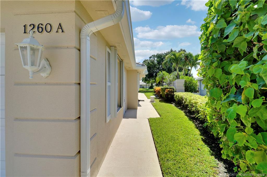 1260 NW Bentley Circle A