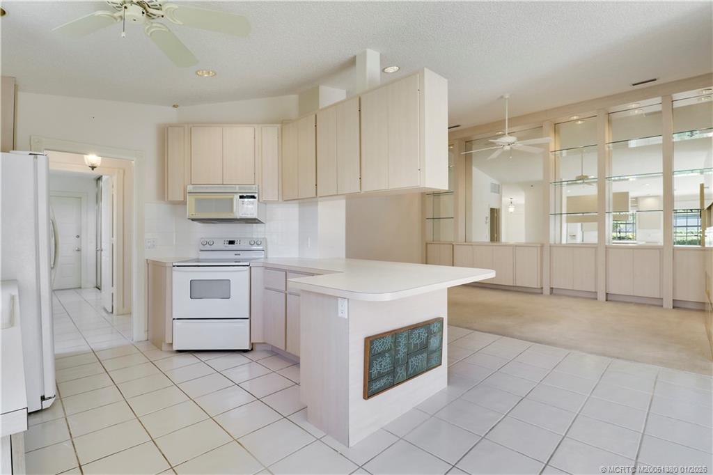 1260 NW Bentley Circle A