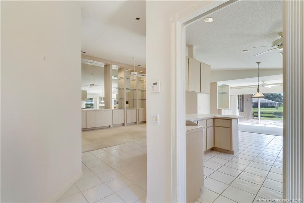 1260 NW Bentley Circle A