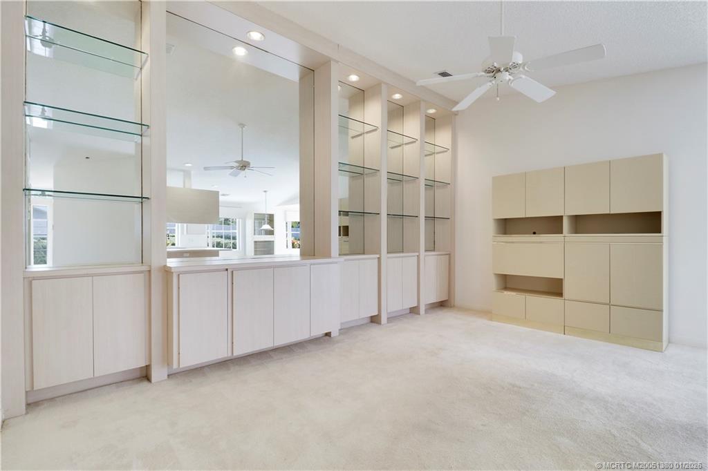 1260 NW Bentley Circle A