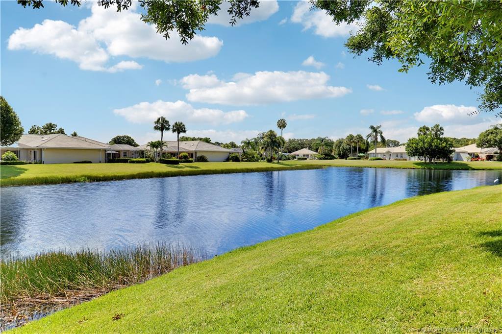 1260 NW Bentley Circle A