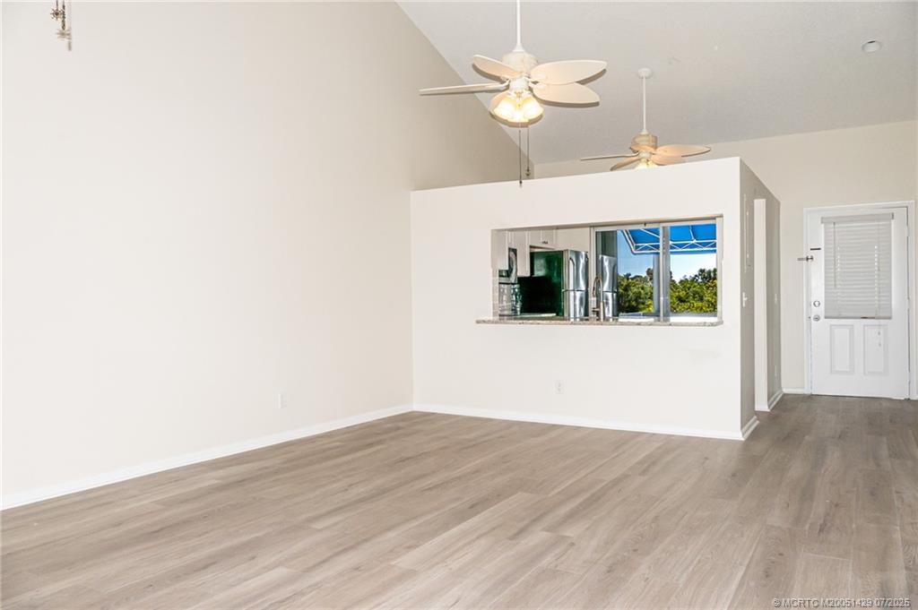 1585 NE Beacon Drive 1107