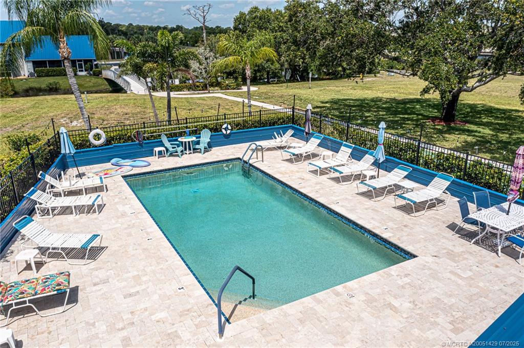 1585 NE Beacon Drive 1107