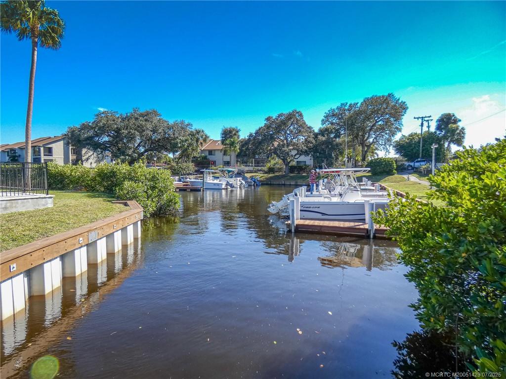 1585 NE Beacon Drive 1107