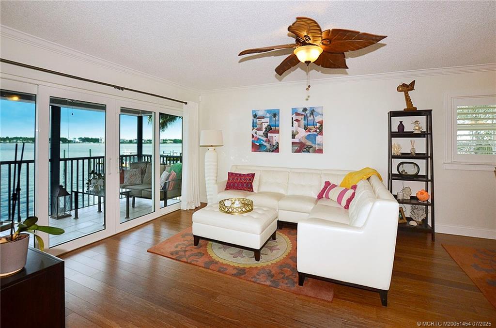 1860 SW Palm City Road 206