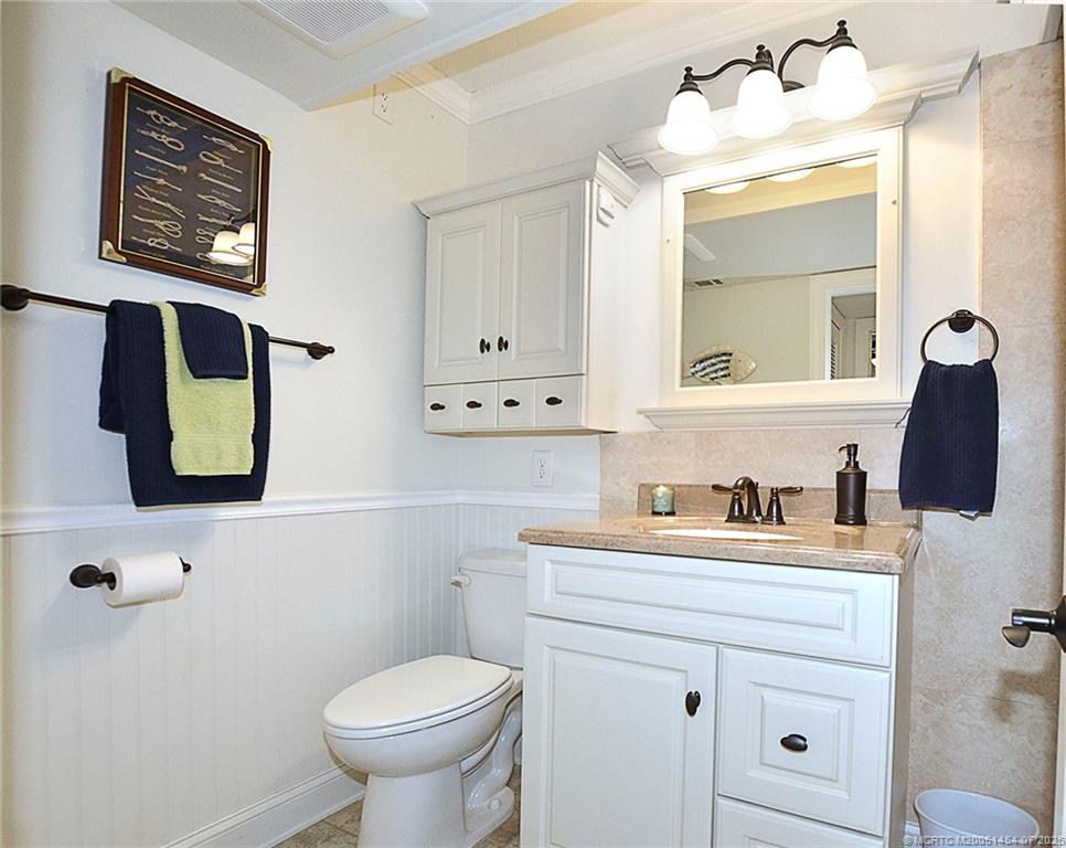 1860 SW Palm City Road 206