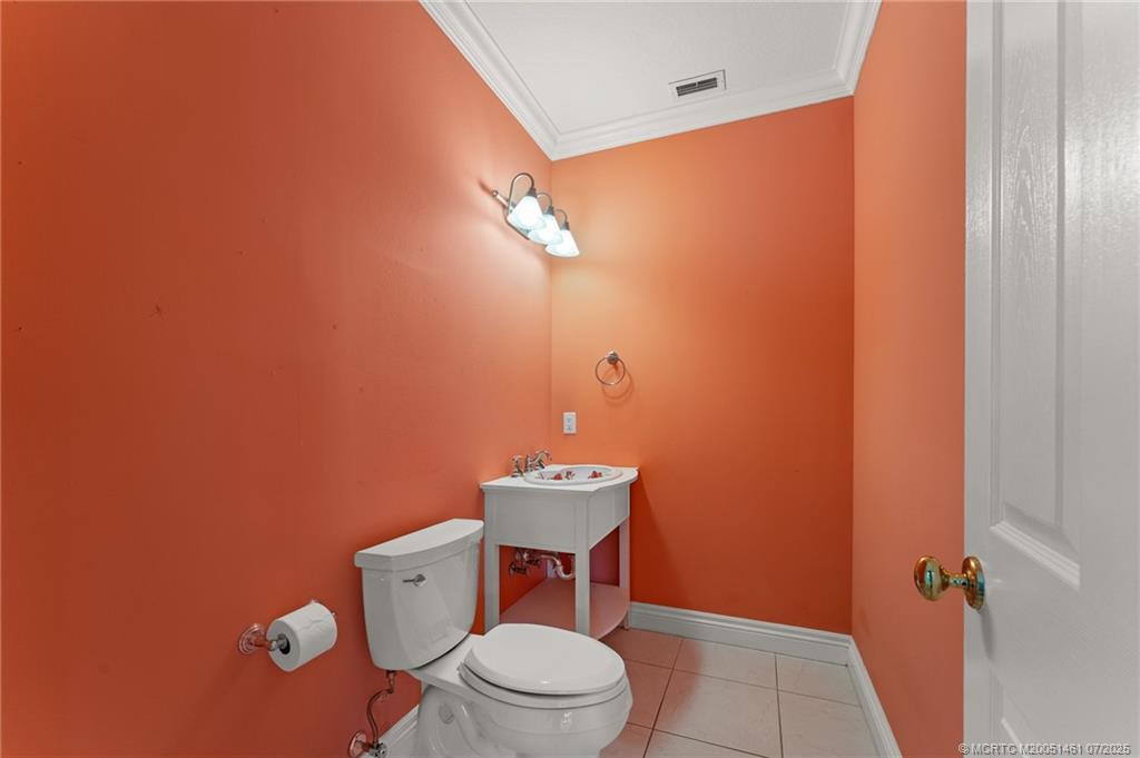 700 SW Saint Lucie Cres