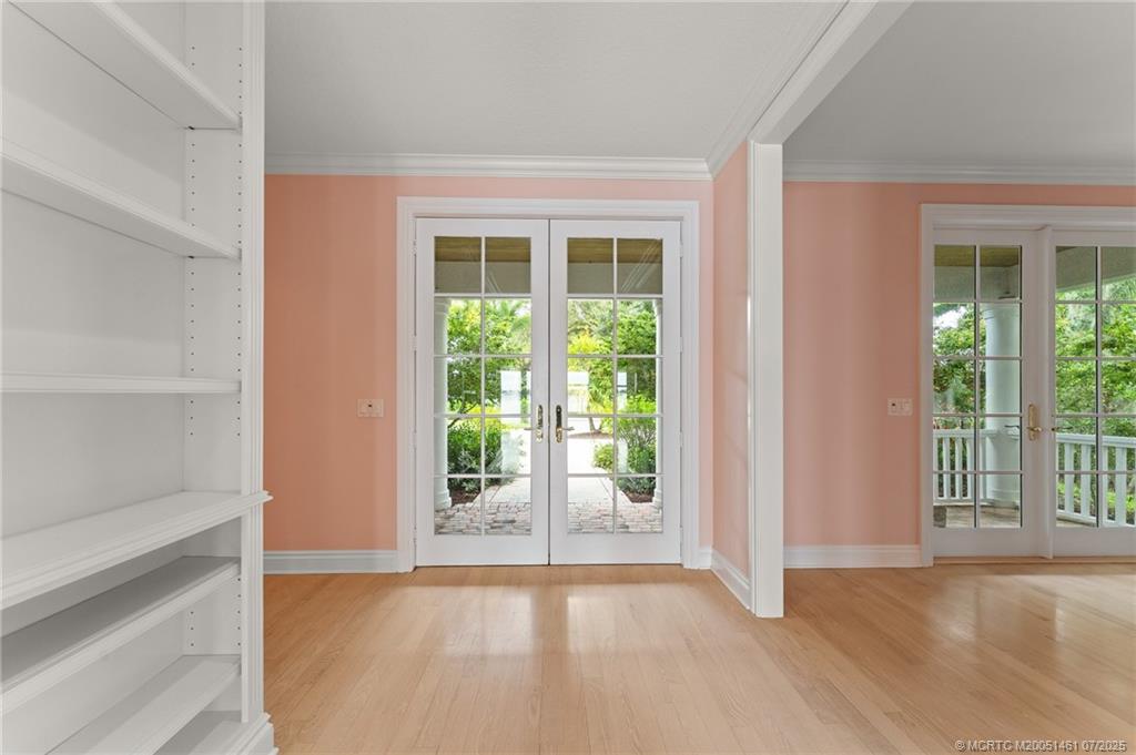 700 SW Saint Lucie Cres