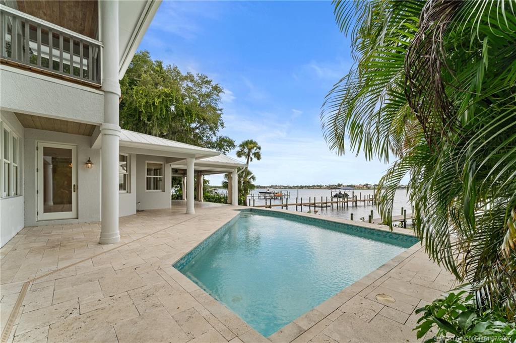 700 SW Saint Lucie Cres