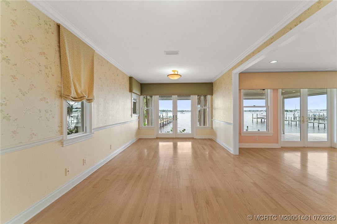 700 SW Saint Lucie Cres