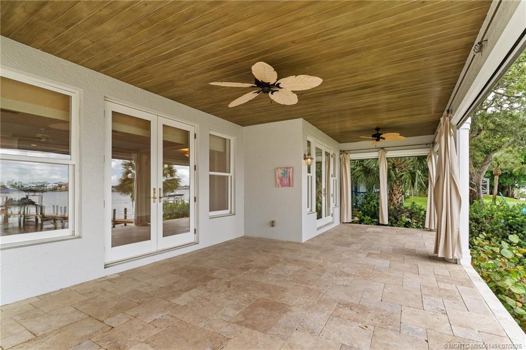 700 SW Saint Lucie Cres