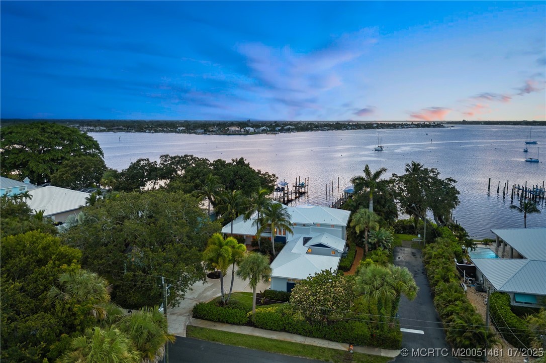 700 SW Saint Lucie Cres