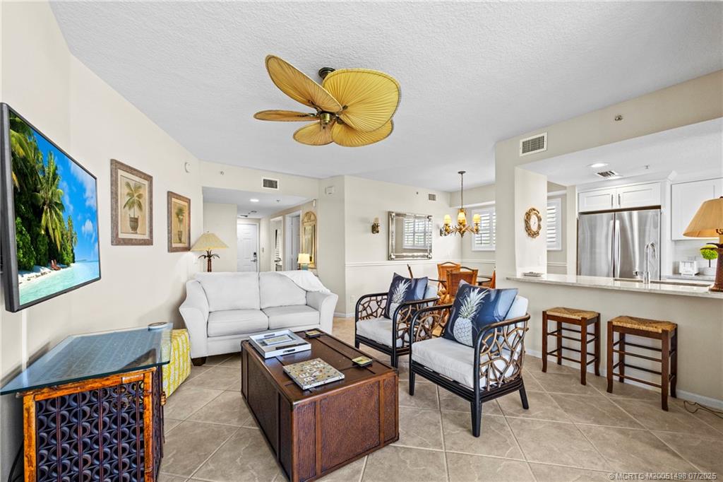 5799 NE Island Cove Way 1101