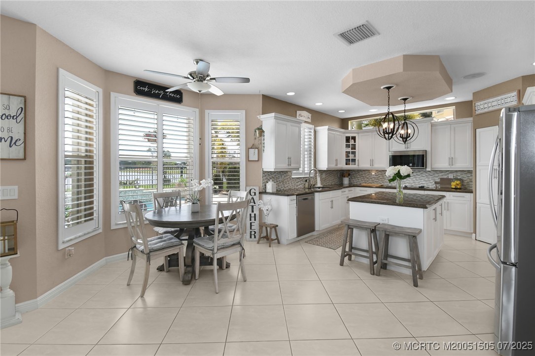 2101 Reston Circle
