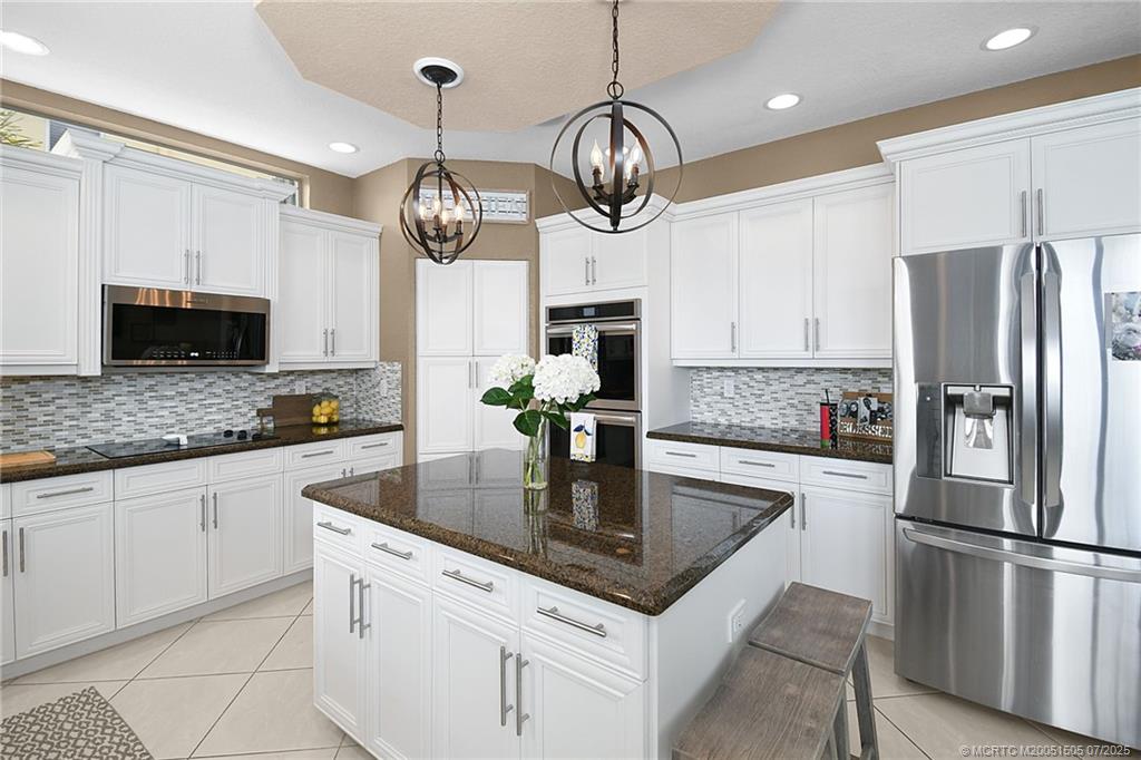 2101 Reston Circle