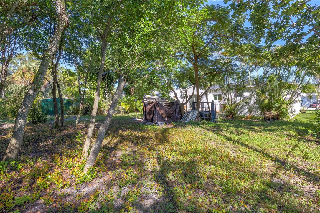 2101 Reston Circle