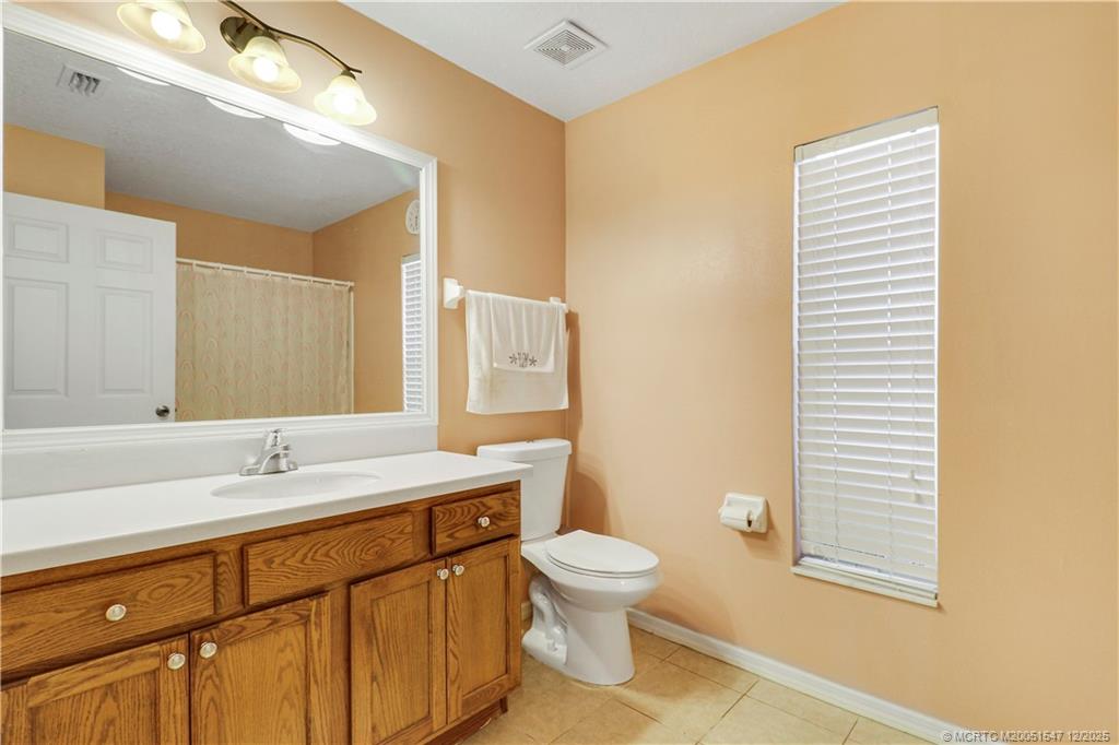 1761 SW Cinema Street