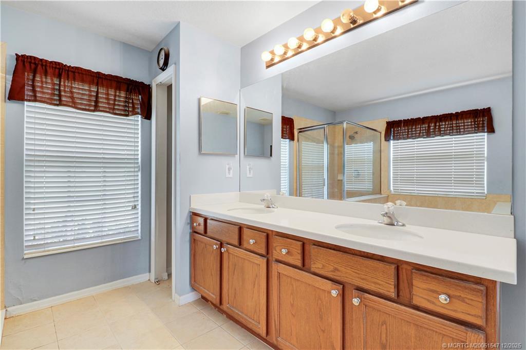 1761 SW Cinema Street