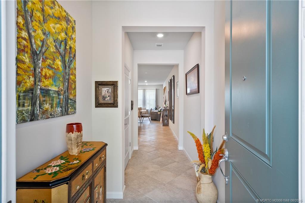 1806 SE Ocean Cove Way