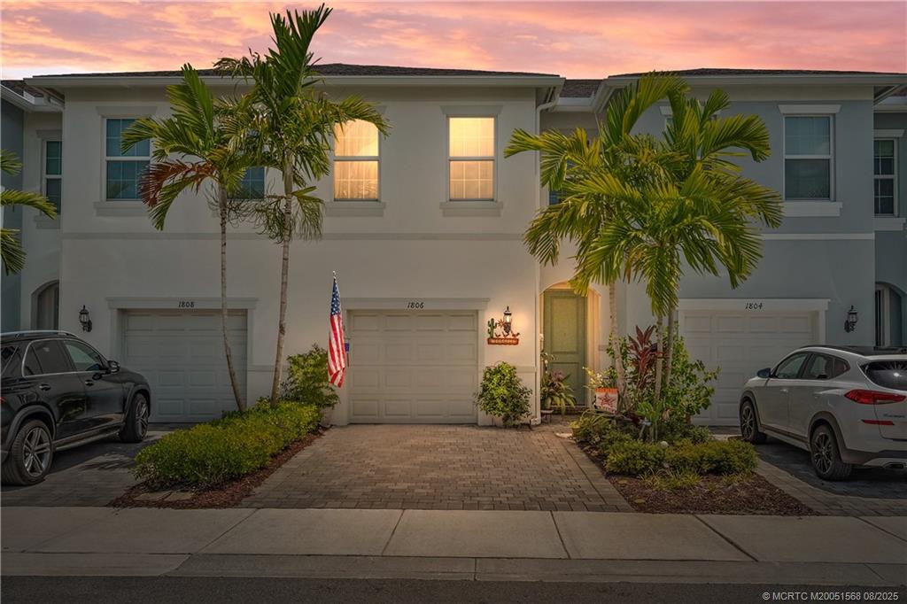 1806 SE Ocean Cove Way