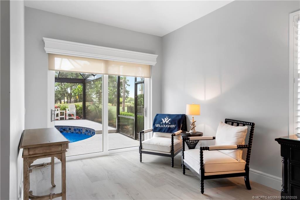 1518 SE Cypress Glen Way