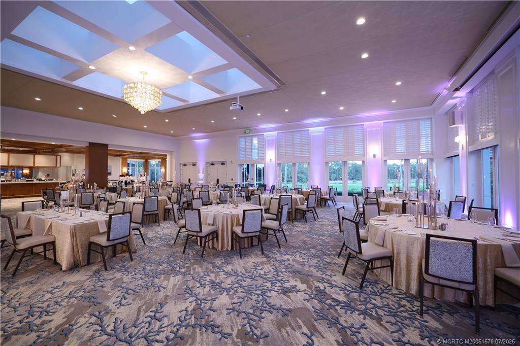 1518 SE Cypress Glen Way