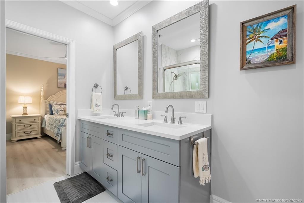 1518 SE Cypress Glen Way