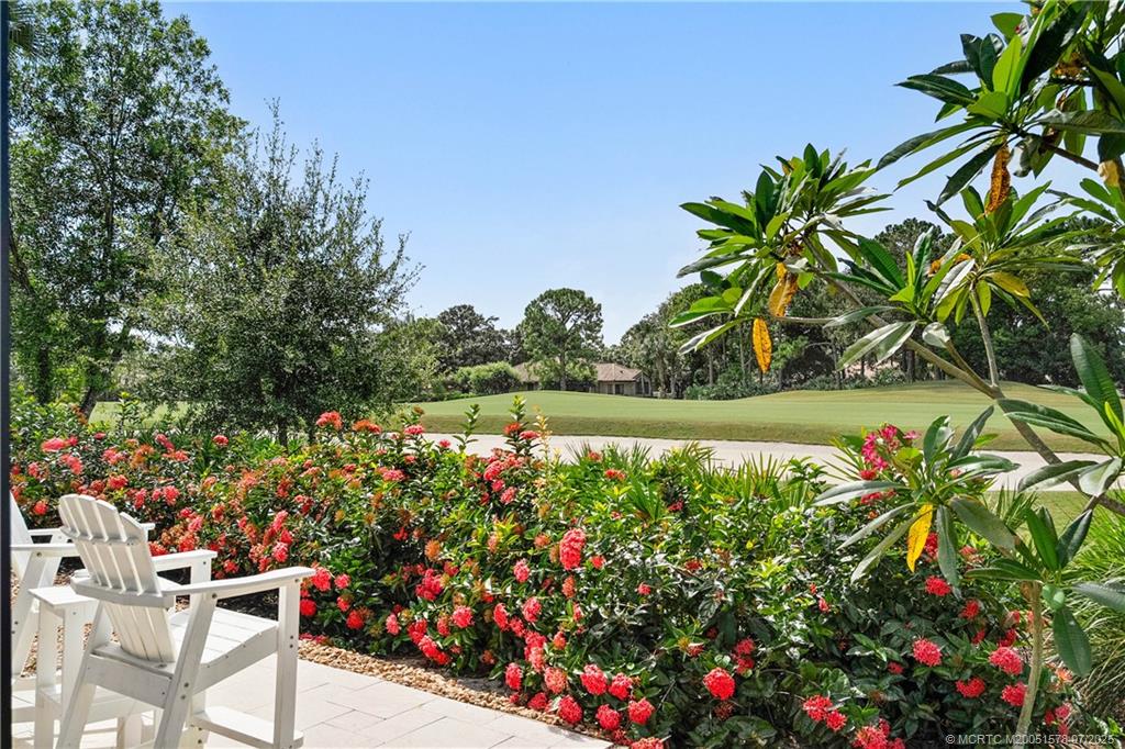 1518 SE Cypress Glen Way