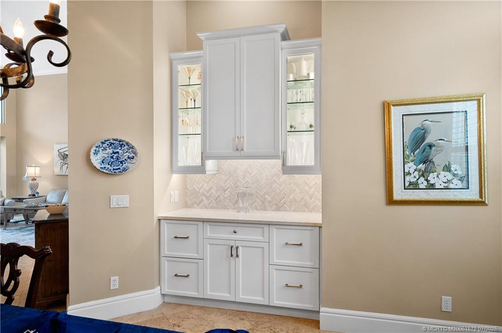 1518 SE Cypress Glen Way