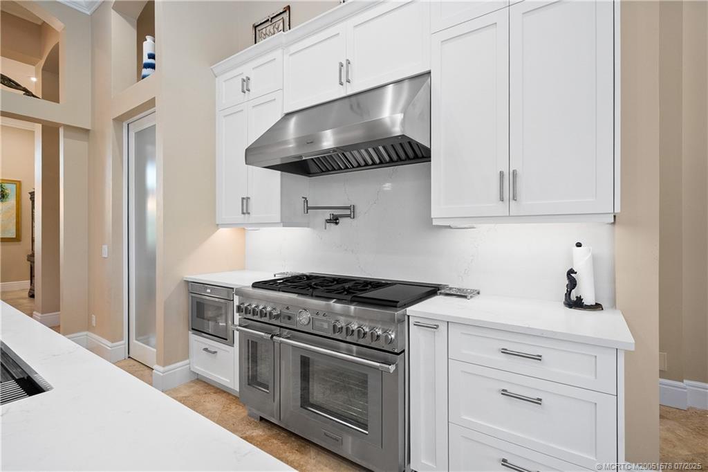 1518 SE Cypress Glen Way