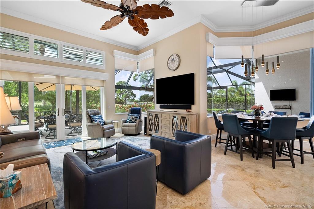 1518 SE Cypress Glen Way