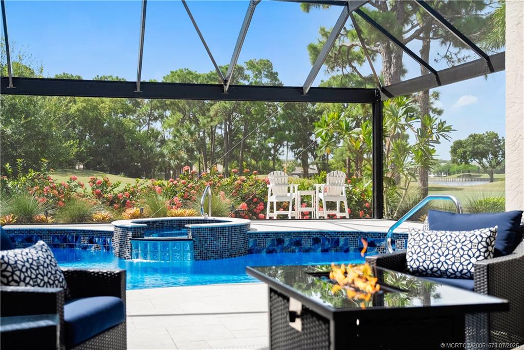 1518 SE Cypress Glen Way