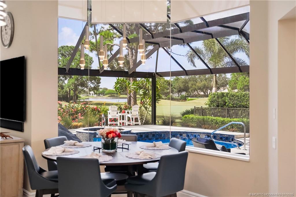 1518 SE Cypress Glen Way