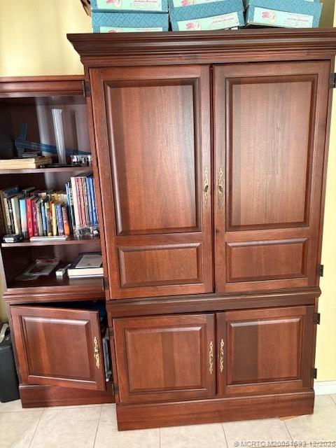 3689 NW Royal Oak Drive