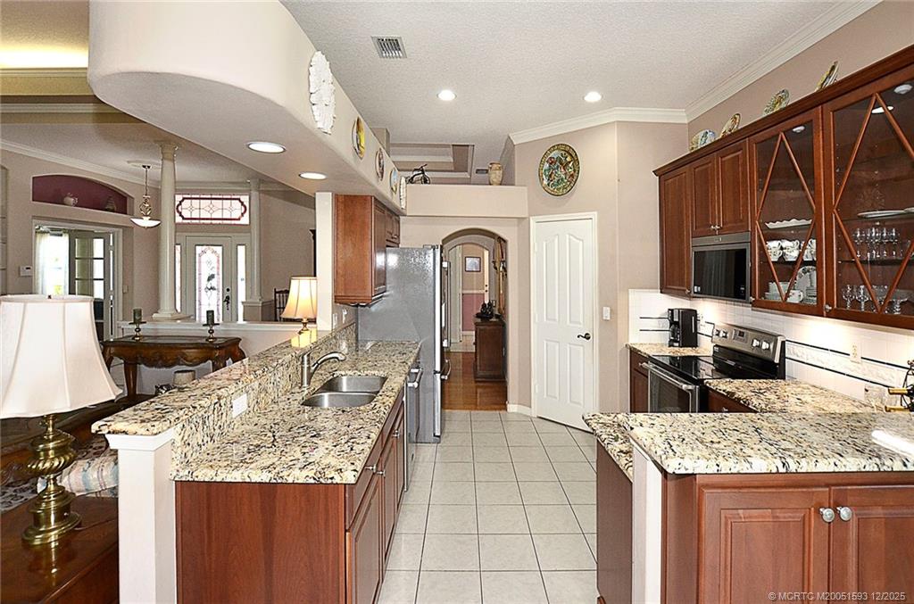 3689 NW Royal Oak Drive