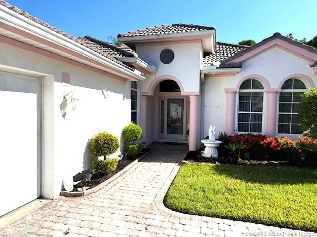 3689 NW Royal Oak Drive