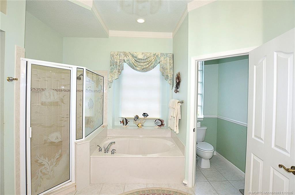 3689 NW Royal Oak Drive