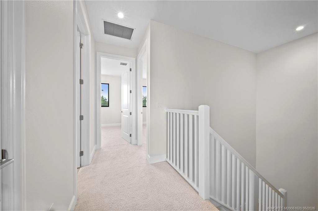 3651 SW Magnolia Ridge Lane