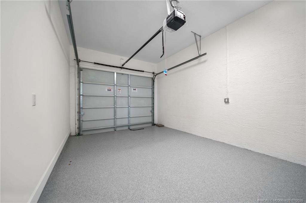 3651 SW Magnolia Ridge Lane