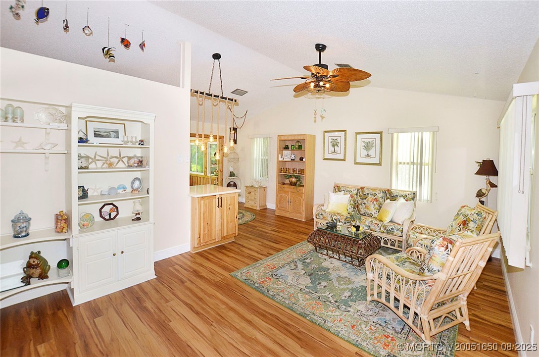 3867 SE Bluebill Place
