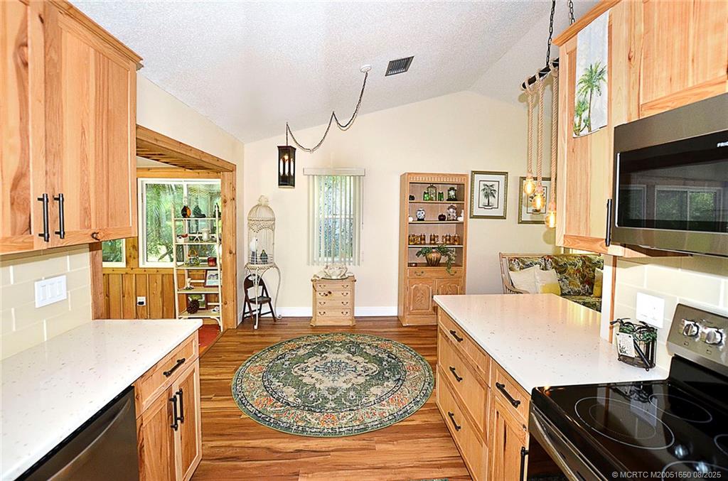 3867 SE Bluebill Place