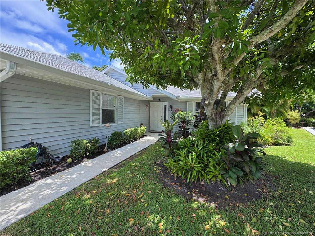 3867 SE Bluebill Place