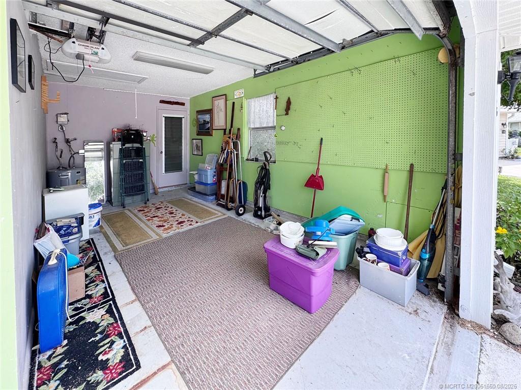 3867 SE Bluebill Place