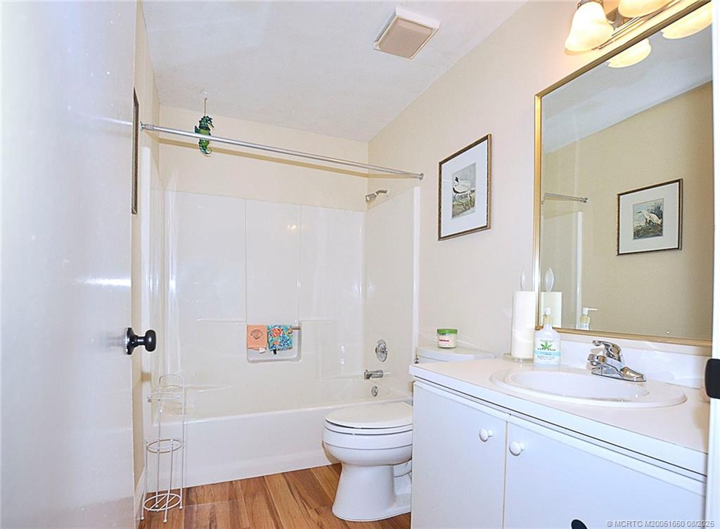 3867 SE Bluebill Place