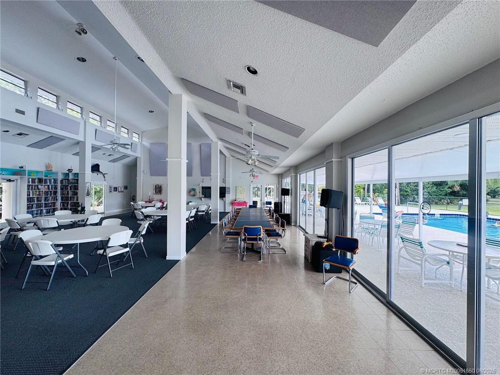 3867 SE Bluebill Place