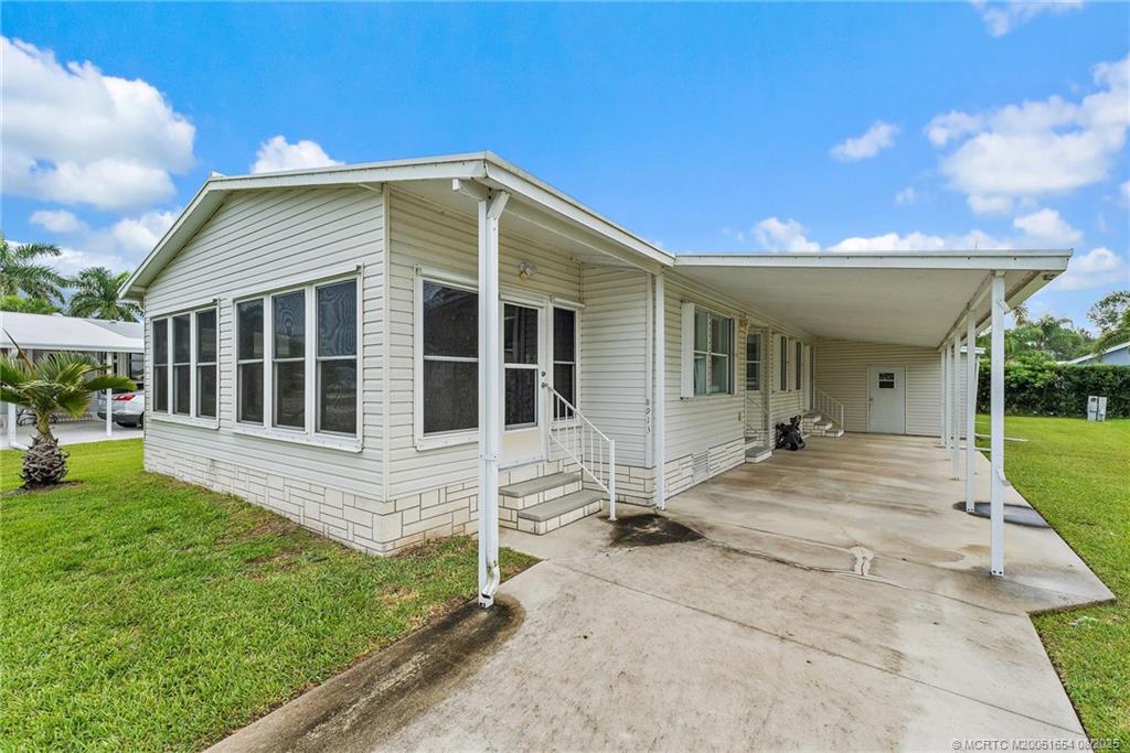 8913 SW Chevy Circle